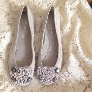 Nine West Jeweled Ballet Flats Size 6M